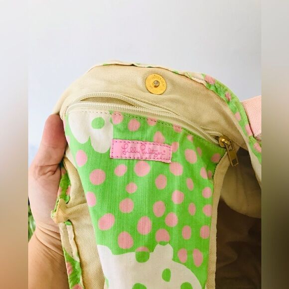 Lilly Pulitzer | medium sized tote - Picture 9 of 11